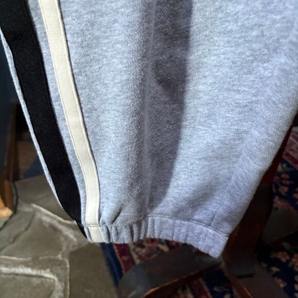 VS PINK Collegiate Grey, Striped Logo Sweatpant Joggers Plus Size XXL - Picture 6 of 9